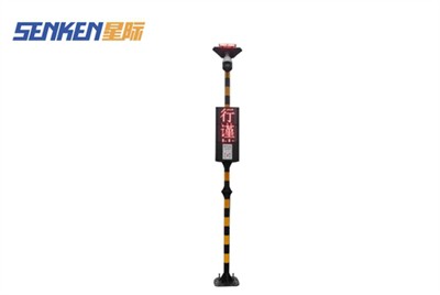 Reikia tvirtos, viskas viename saugos ir eismo valdymo sistemos